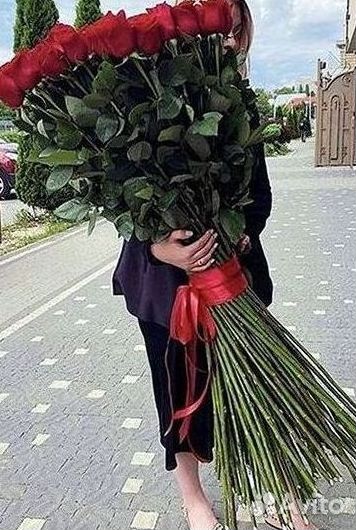 Высокие Розы с Доставкой