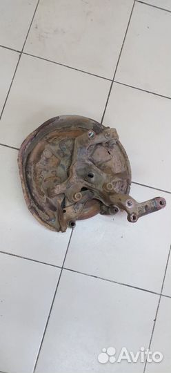 Кулак поворотный задний правый дляvolkswagen Golf5