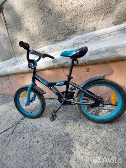 Детский велосипед 16