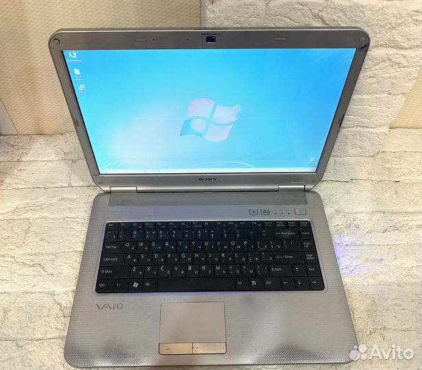 Ноутбук Sony Vaio 120, SDD+500 HDD, 4RAM