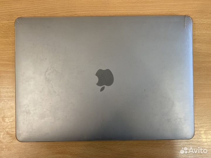 MacBook Pro 13 2019