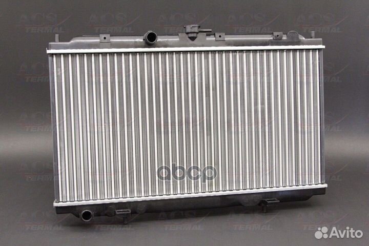 Радиатор охлаждения Nissan Almera N16 / Primera