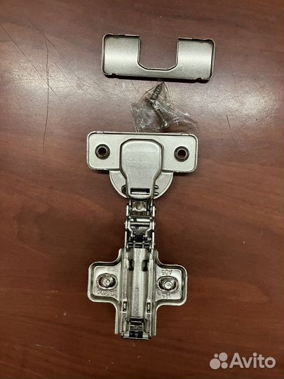 Петли мебельные для дверей(фасадо90*)