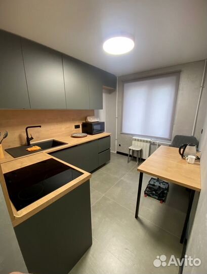 Кухонный гарнитур Двухрядный под Ключ