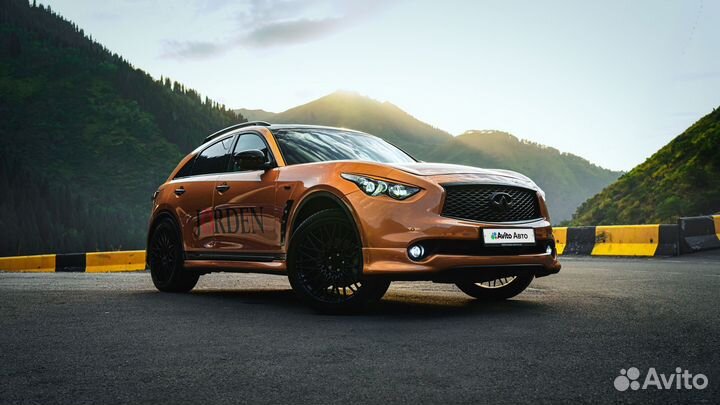 Infiniti FX50 5.0 AT, 2008, 209 000 км