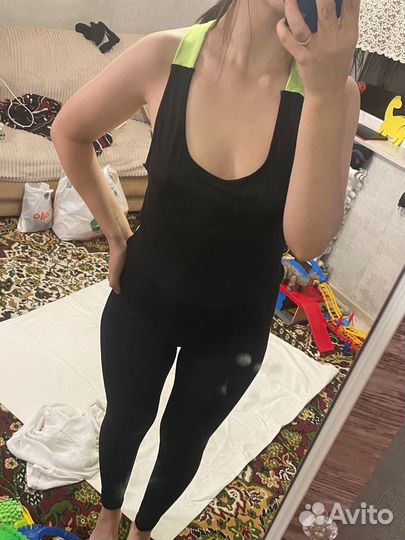 Комбинезон спортивный для фитнеса