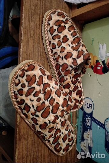 Женские домашние тапочки 38 размер