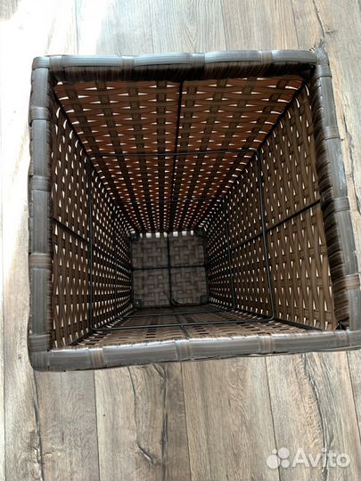 Кашпо из ротанга