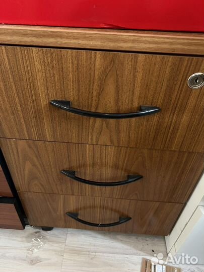 Тумба прикроватная