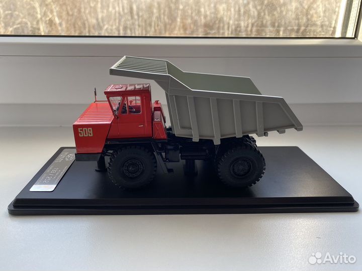 Модель Белаз 7522 масштаб 1:43