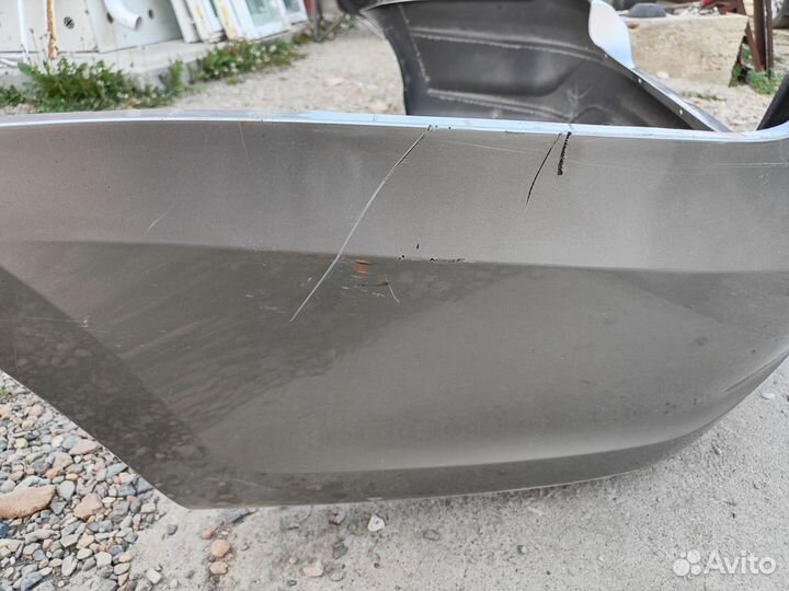 Продам бампер задний на Гранту седан