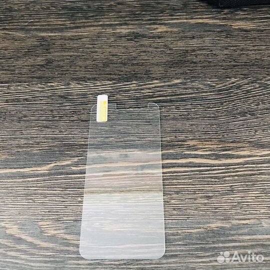 Защитное стекло