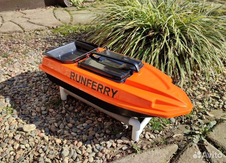 Прикормочный карповый кораблик Ранферри Atom