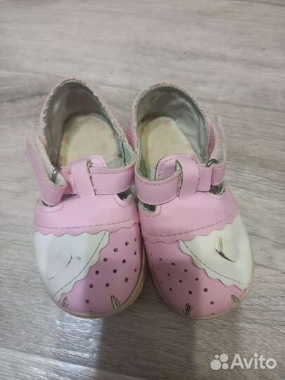 Сандали для девочки