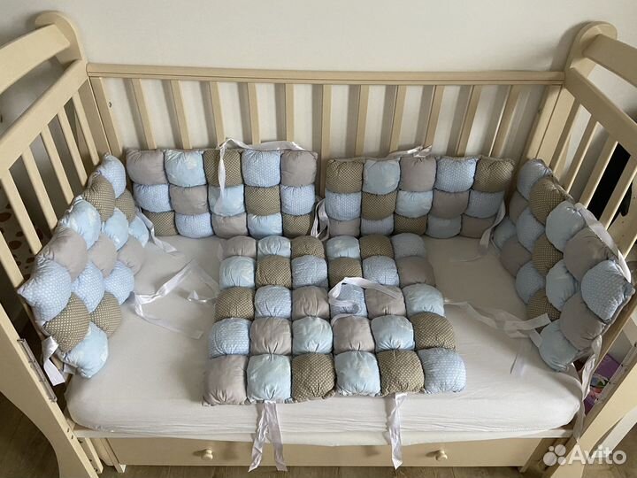 Детская кроватка с маятником И матрасом