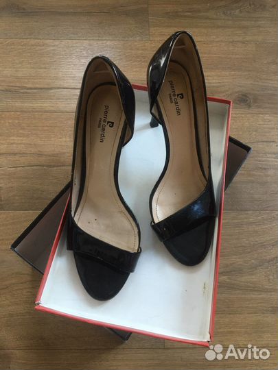 Босоножки женские 37