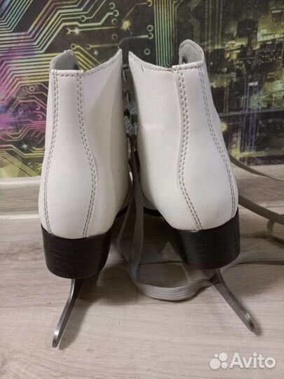 Коньки фигурные размер 32