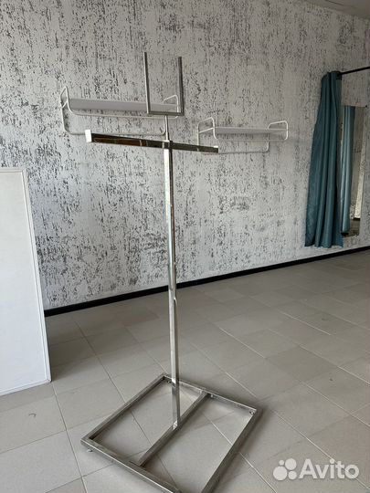 Стойки вешало для одежды