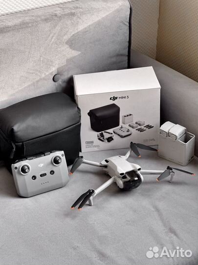 Квадрокоптер dji mini 3 + fly more combo