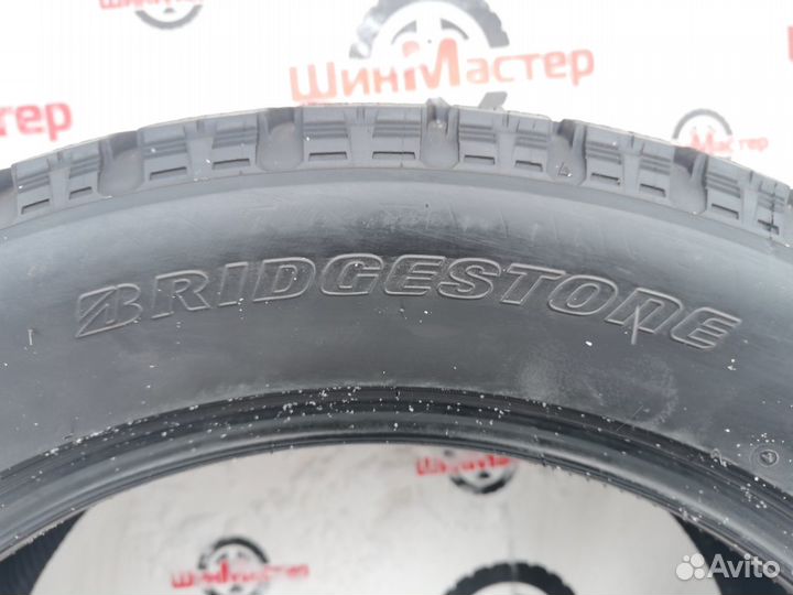 Bridgestone Blizzak VRX 245/50 R18