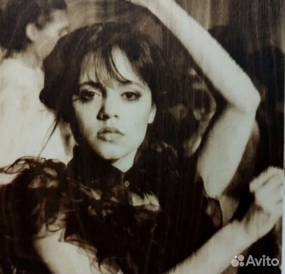 Картина на дереве