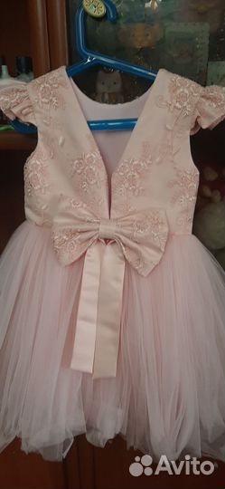 Платье для девочки 104 110 примерно