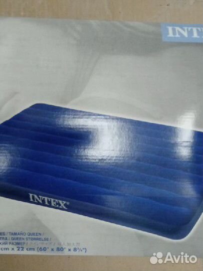 Надувной матрас intex новый 137*191 см