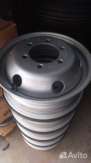 Asterro 5.5*16 6/170 ET106 D130 Серебро