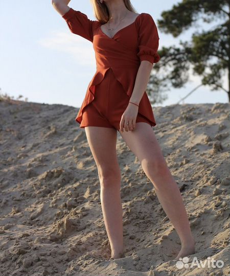 Комбинезон женский