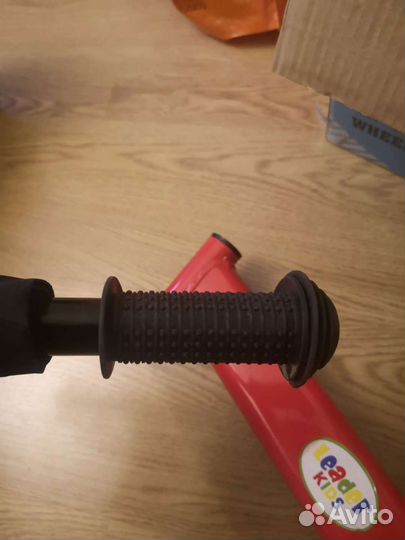 Красный беговел Leader Kids