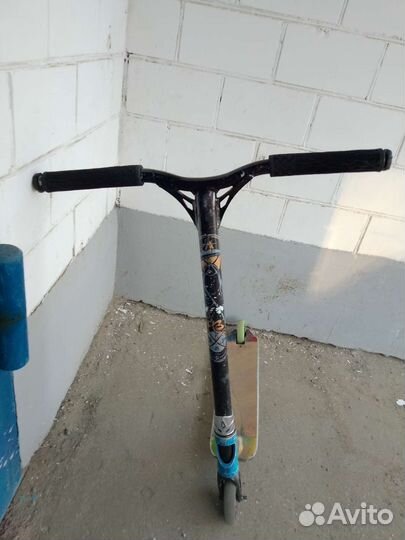 Трюковой самокат