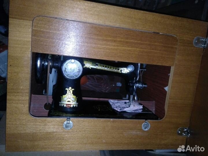 Швейная машинка ножная Butterfly СССР