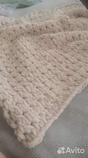 Плед из ализе пуффи