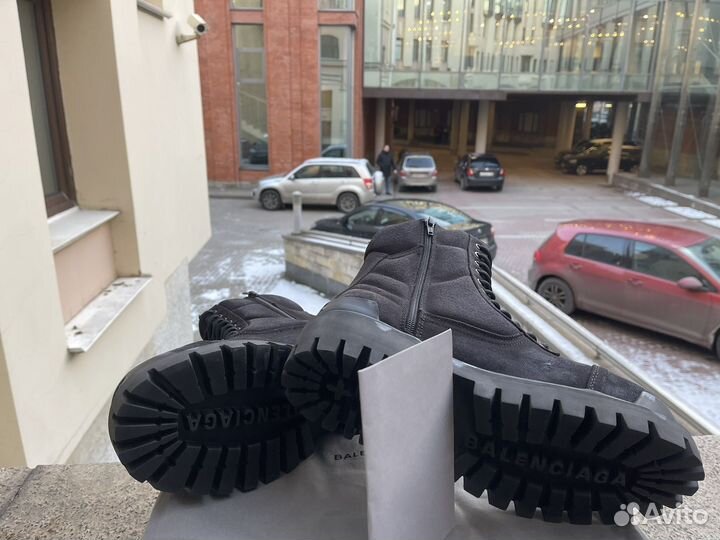 Balenciaga strike boots