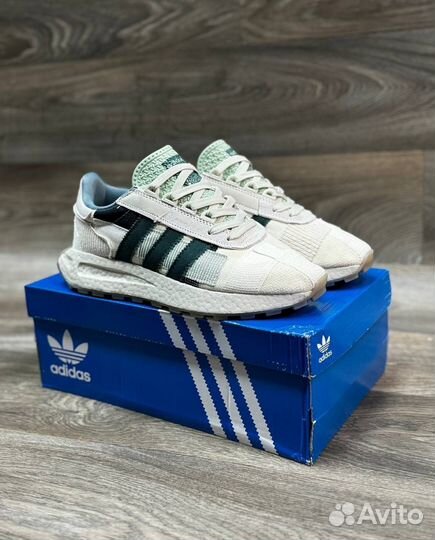 Кроссовки adidas retropy e5