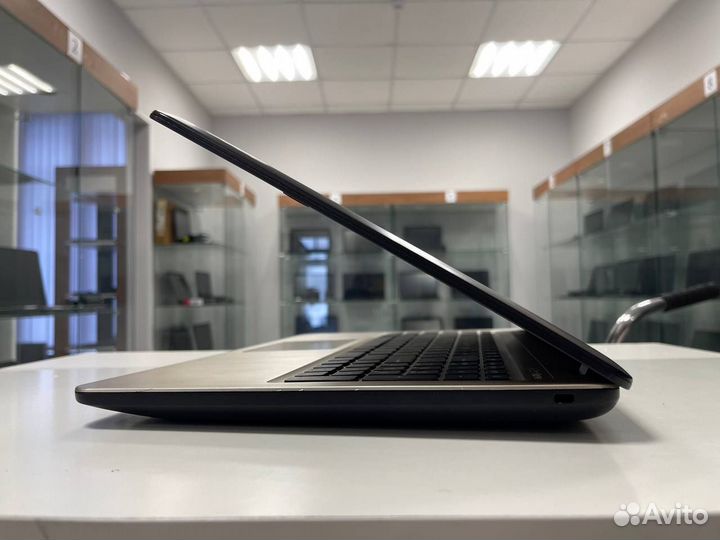 Игровой Asus (Core i3-6th/ 6gb/ MX110/ SSD)