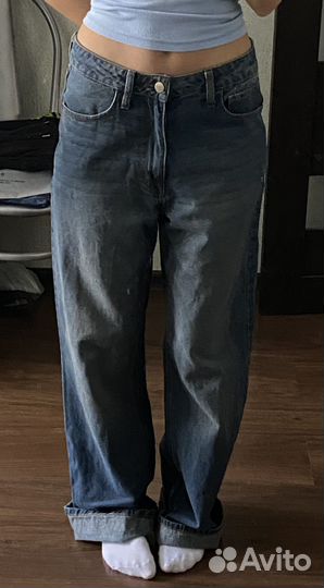 Джинсы широкие