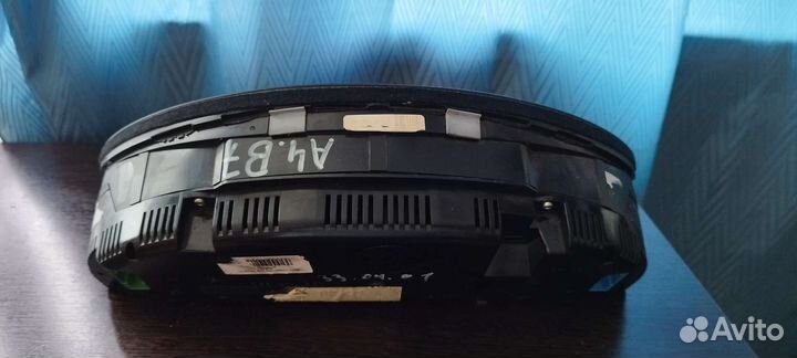 Приборная панель Ауди А4 б7