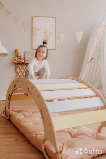 Качеля для малышей и их родителей