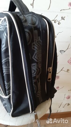 Рюкзак школьный для мальчика 1-4 класс