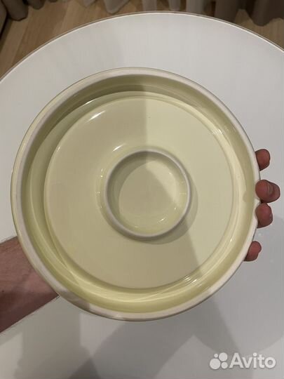 Круглая керамическая обеденная тарелка