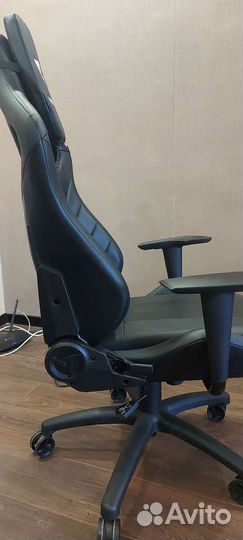 Компьютерное кресло
