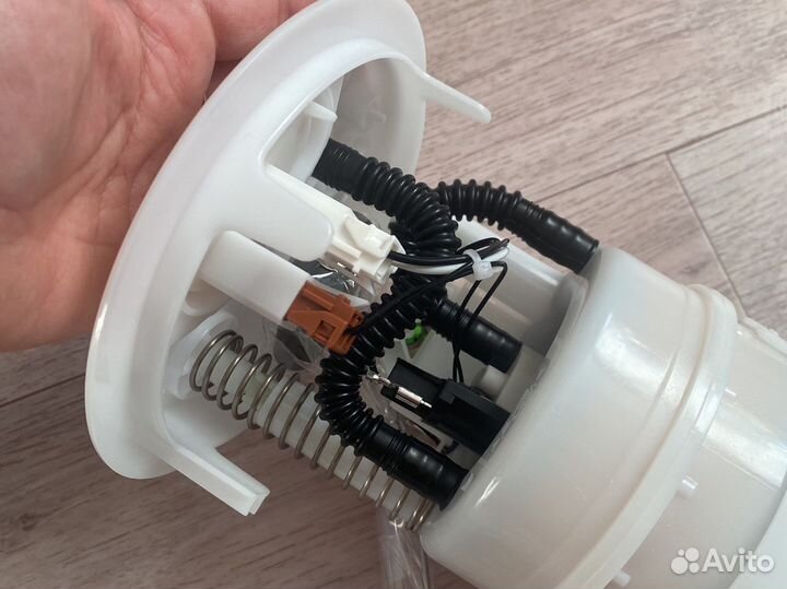 Бензонасос на peugeot 308/3008