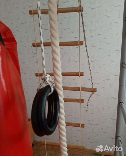 Спортивный уголок для ребенка