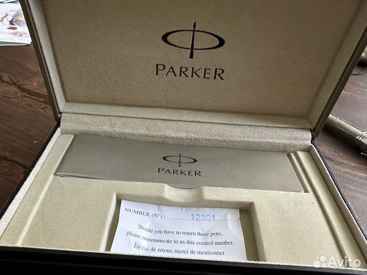 Шариковая ручка parker