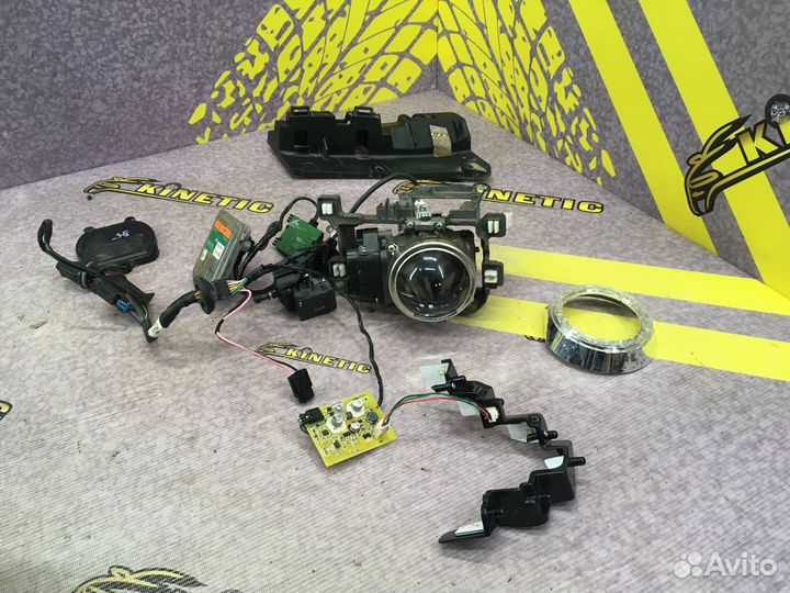 Фара правая ксенон (запчасти) Опель Мокка Mokka