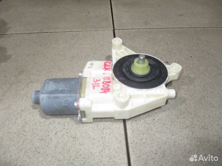 Моторчик стеклоподъемника Mercedes-Benz GLK-Class