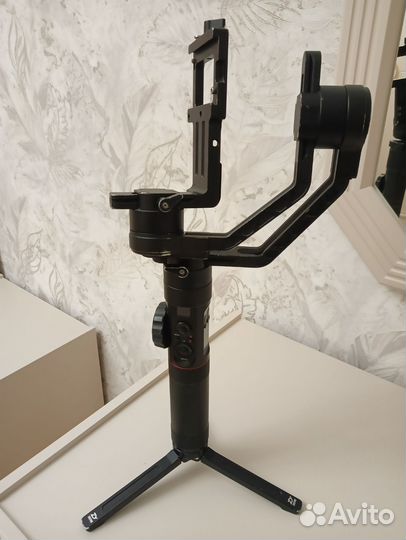 Zhiyun crane 2