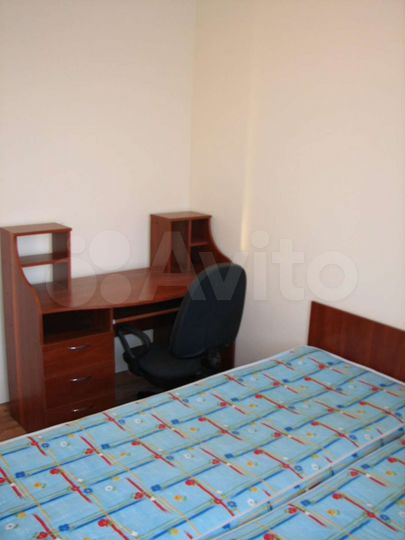 Комната 12 м² в > 9-к., 3/3 эт.