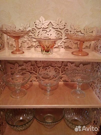 Вазочки для фруктов на ножках